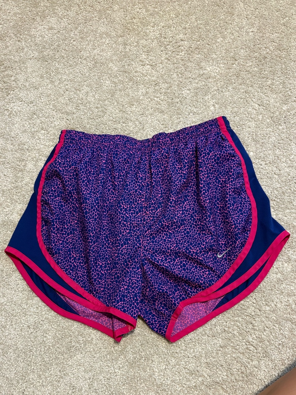 Nike Tempo Purple & Pink Printed Running Shorts Women’s Small